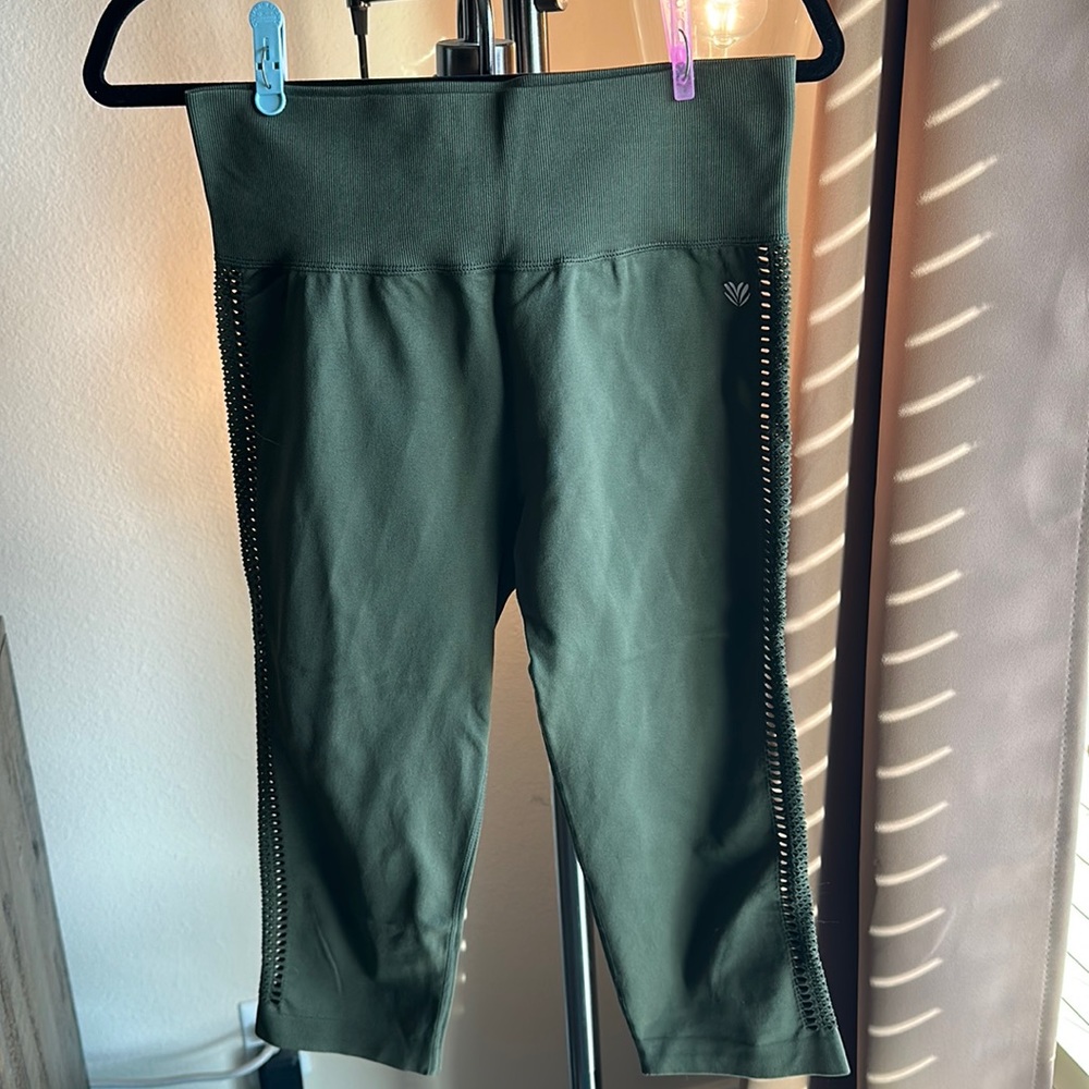 Forever 21 large workout pants